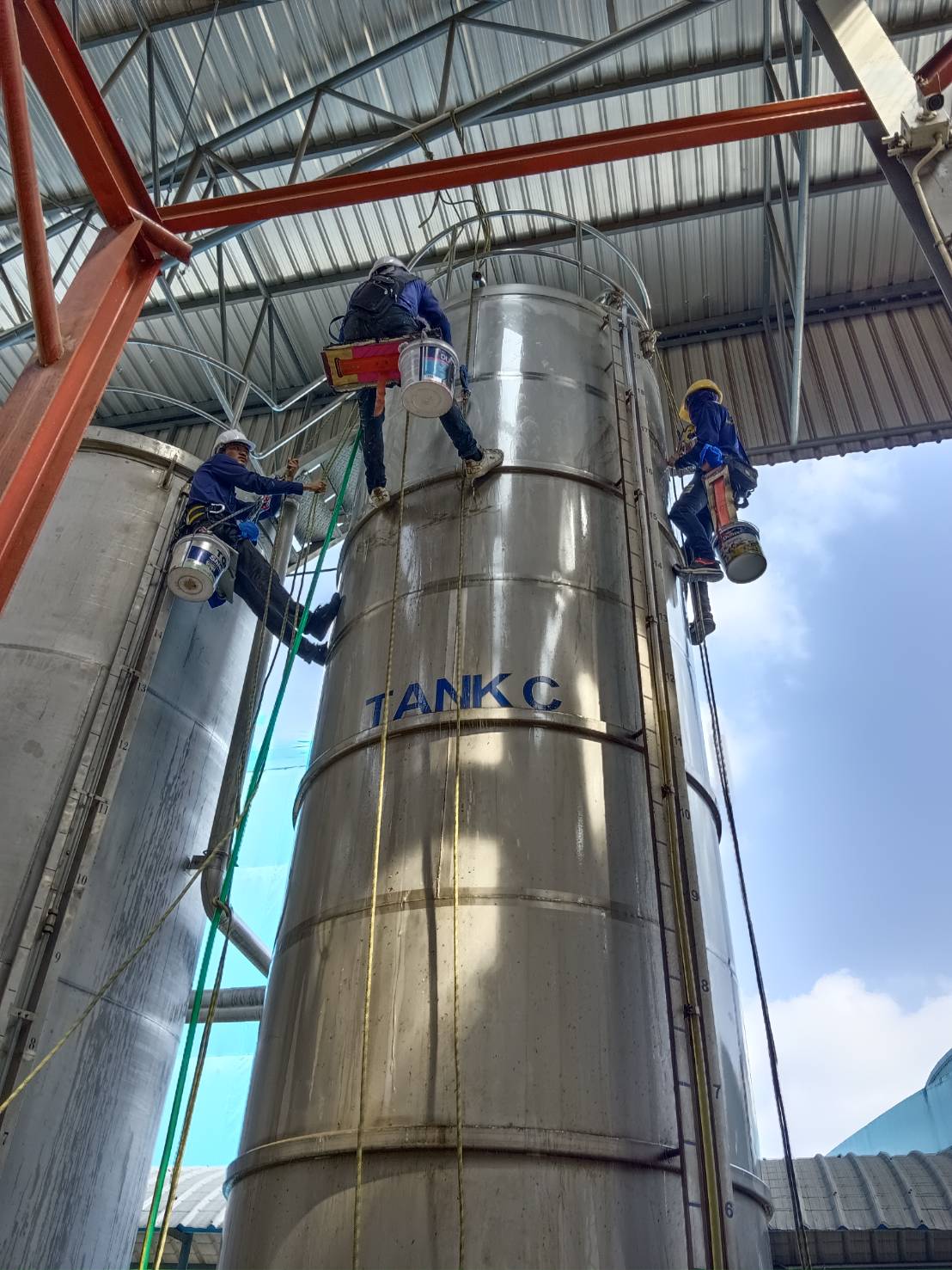 ทีมงาน WOW Cleaning